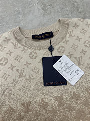 Colestore Louis Vuitton Monogram Long-Sleeved Crewneck Beige - 6