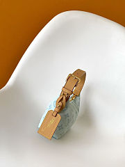 Colestore Louis Vuitton Hills Pochette Monogram Origine Bleu Courrie 18.5 x 11 x 6.5 cm - 5