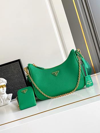 Colestore Prada Re-Edition 2005 Shoulder Bag Green 1BH204 22x18x6.5cm