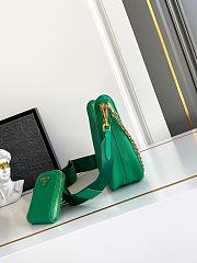 Colestore Prada Re-Edition 2005 Shoulder Bag Green 1BH204 22x18x6.5cm - 2