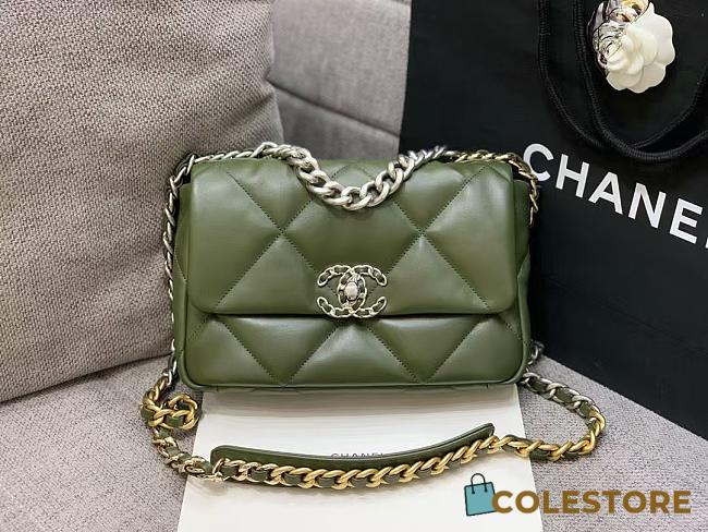Colestore Chanel Bag 19 Glossy Sheepskin, Gold-plated, Silver-plated & Ruthenium-plated metal Dark Green 26x16x9cm - 1