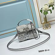 Colestore Valentino Garavani Vsling 3D White 19x13x9cm - 1