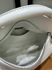 Colestore Loewe Small Puzzle Bag in Soft Grain Calfskin Soft White 24x10x14cm - 4