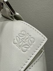 Colestore Loewe Small Puzzle Bag in Soft Grain Calfskin Soft White 24x10x14cm - 3