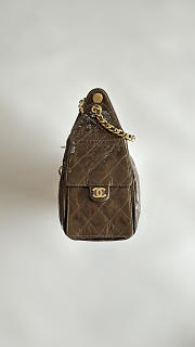 Colestore Chanel 25 Small Handbag Glossy Calfskin with Wrinkled Effect & Gold-plated Metal Dark Brown 30x26x14cm - 6