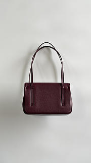 Colestore Chanel Small Flap-Top bag Glossy Calfskin with Grain Effect & Gold-plated Metal Burgundy 22x15x7cm - 3