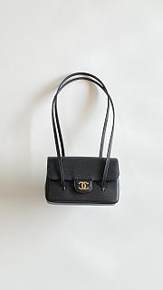 Colestore Chanel Clutch with Leather strap Glossy Calfskin with Grain Effect & Gold-Plated Metal Black 17x11.5x5cm - 1