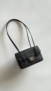 Colestore Chanel Clutch with Leather strap Glossy Calfskin with Grain Effect & Gold-Plated Metal Black 17x11.5x5cm - 3