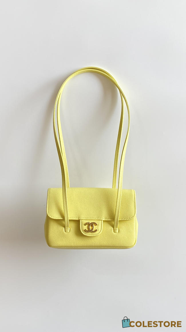 Colestore Chanel Clutch with Leather strap Glossy Calfskin with Grain Effect & Gold-Plated Metal Yellow 17x11.5x5cm - 1
