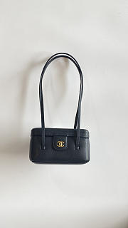 Colestore Chanel Long Vanity Bag with Leather Strap Glossy Calfskin with Grain Effect & Gold-plated Metal Black 17x9.5x8cm - 1