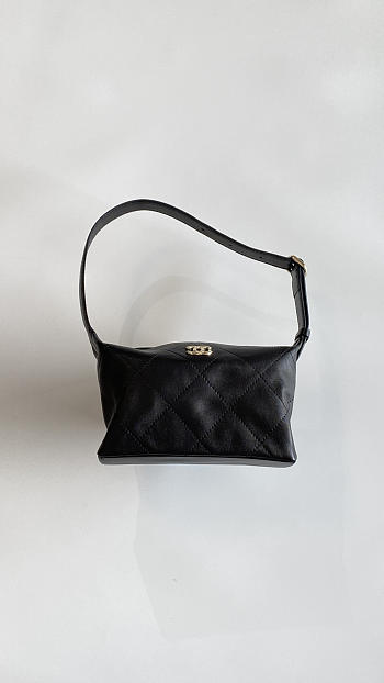 Colestore Chanel Hobo Bag Glossy Sheepskin & Gold-Plated Metal Black 23x13x8cm