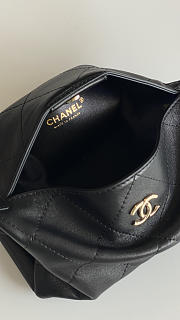 Colestore Chanel Hobo Bag Glossy Sheepskin & Gold-Plated Metal Black 23x13x8cm - 3