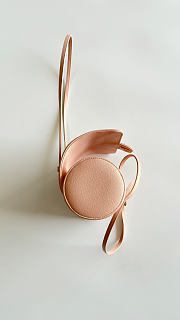 Colestore Chanel Small Bowling Bag Glossy Calfskin with Grain Effect & Gold-plated metal Pink  10 x 20.5 x 10cm - 3
