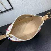 Colestore Louis Vuitton LV x TM Cruiser Toiletry Bag 22 x 13.5 x 12 cm - 4