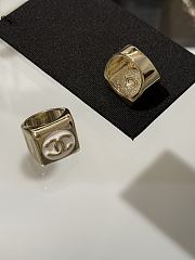 Colestore Chanel Logo CC Signet Ring Square  - 3