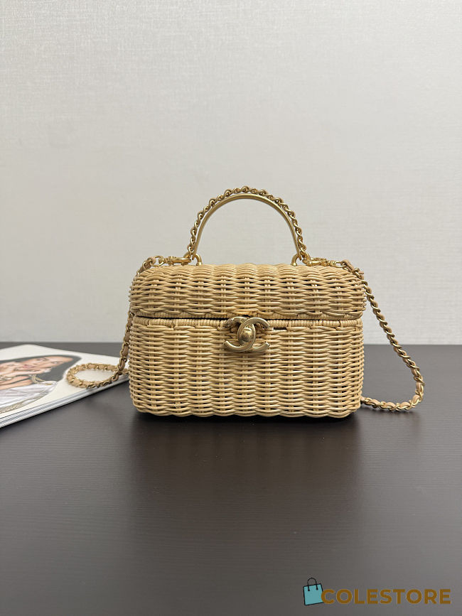 Colestore Chanel Vanity Bag   Braided Rattan & Gold-colored Metal  Beige  11.5 x 19.5 x 11cm - 1