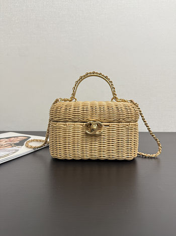 Colestore Chanel Vanity Bag   Braided Rattan & Gold-colored Metal  Beige  11.5 x 19.5 x 11cm