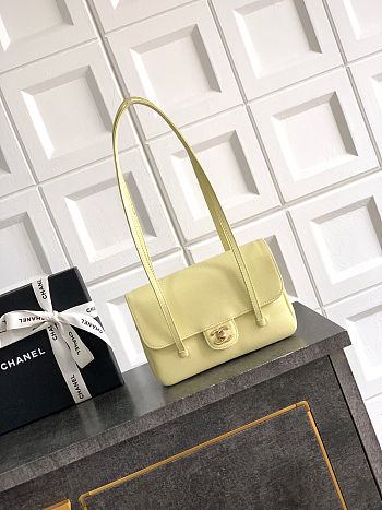 	 Colestore Chanel Small Flap-Top bag Glossy Calfskin with Grain Effect & Gold-plated Metal Light Yellow 22x15x7cm