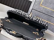 Colestore Chanel Evening Party bag Sequins, Artificial Pearls & Gold-colored Metal Black & White 20cm - 3