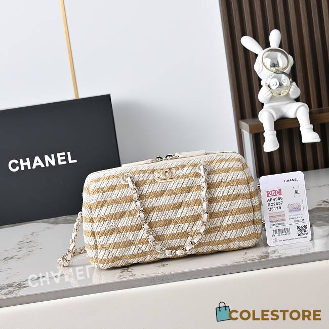 Colestore Chanel Clutch with Strap Crocheted Fabric, Sheepskin & Gold-colored metal Beige 11.5x18.5x11cm - 1