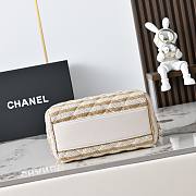 Colestore Chanel Clutch with Strap Crocheted Fabric, Sheepskin & Gold-colored metal Beige 11.5x18.5x11cm - 6