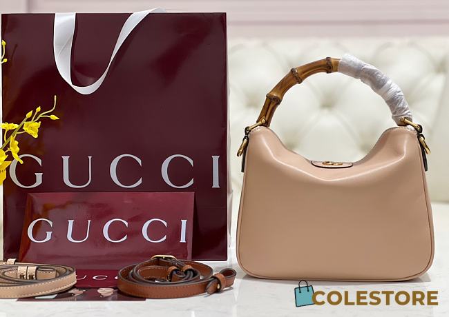 Colestore  Gucci Diana Small Shoulder bag in Beige Leather 24 × 15 × 5 cm - 1