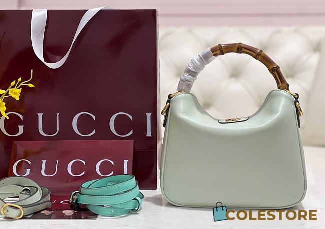 Colestore  Gucci Diana Small Shoulder bag in Light Mint Leather 24 × 15 × 5 cm - 1