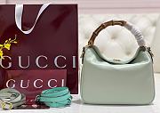 Colestore  Gucci Diana Small Shoulder bag in Light Mint Leather 24 × 15 × 5 cm - 4