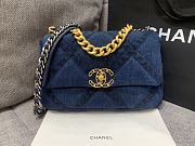 Colestore Chanel 19 in Denim, Fabric with Gold-Tone, Silver-Tone & Ruthenium-Finish Metal 26cm - 4