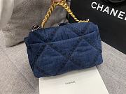 Colestore Chanel 19 in Denim, Fabric with Gold-Tone, Silver-Tone & Ruthenium-Finish Metal 26cm - 3