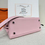 	 Colestore Hermes Ghillies Kelly 28 in Swift Leather Pink - 6