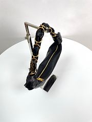 Colestore YSL Saint Laurent Amalia Mini Hobo in Lambskin in Black  28x12.5x8cm - 5
