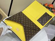 Colestore Louis Vuitton Mark Monogram Reverse 3.5 x 26 x 32.5 cm - 3