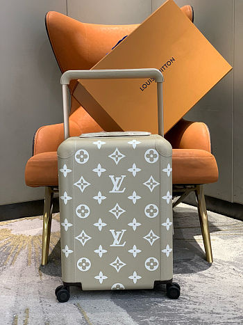 Colestore Louis Vuitton Monogram Horizon 55 Green 55x38x21 cm