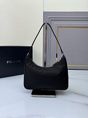 Colestore Prada Re-Edition 2005 Re-Nylon and Saffiano Mini Bag Black Silver hardware 22x18x6.5cm - 5