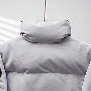 Colestore Canada Goose Women's Cypress Cropped Puffer Jacket  - 4