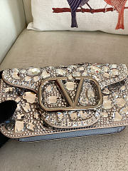 Colestore Valentino Loco Small V-Logo Crystal-Embellished Shoulder Bag 20x11x5cm - 3