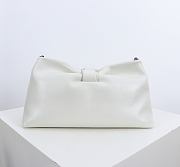 Colestore Dior Medium Dior Bow Bag White Lambskin 30 x 17.5 x 12cm - 5