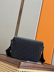 Colestore Dior Small Saddle Messenger Bag with Flap Black Dior Oblique Jacquard, Black Grained Calfskin and Multicolor Dior Mountain Patches 23 x 18 x 6cm - 5