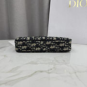 Colestore  Dior Oblique Bow Pouch with Chain Blue Dior Oblique  Jacquard 22 x 11.5 x 4.5cm - 5
