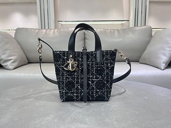 Colestore Dior Small Dior Toujours Vertical Tote Bag Black Tweed with White Cannage Motif 16×18×12cm