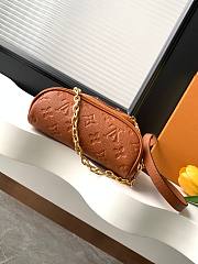 Colestore Louis Vuitton Mini Bumbag Monogram Cognac 17x12x9.5cm - 5
