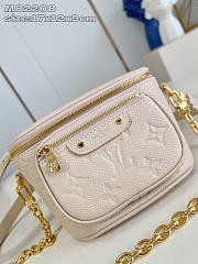 	 Colestore Louis Vuitton Mini Bumbag Monogram Cream 17x12x9.5cm - 5