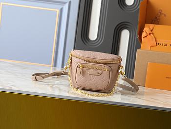 	 Colestore Louis Vuitton Mini Bumbag Monogram Sand 17x12x9.5cm