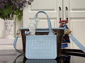 Colestore Louis Vuitton Neverfull Bandoulière Inside Out BB Monogram Sky Blue 16.5 x 11 x 26.5cm