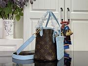 Colestore Louis Vuitton Neverfull Bandoulière Inside Out BB Monogram Sky Blue 16.5 x 11 x 26.5cm - 6