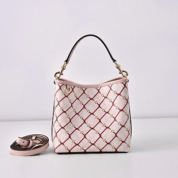 Colestore  Gucci GG Emblem small bucket bag in pink and red GG fabric 19 × 18 × 11 cm
