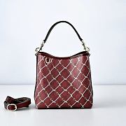 Colestore  Gucci GG Emblem small bucket bag in  red and pink GG fabric 19 × 18 × 11 cm - 1