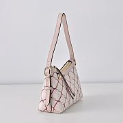 Colestore  Gucci Printed GG small shoulder bag in pink and red GG 22 × 14 × 8 cm  - 6