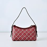 Colestore  Gucci Printed GG small shoulder bag in red and pink GG fabric  22 × 14 × 8 cm  - 3